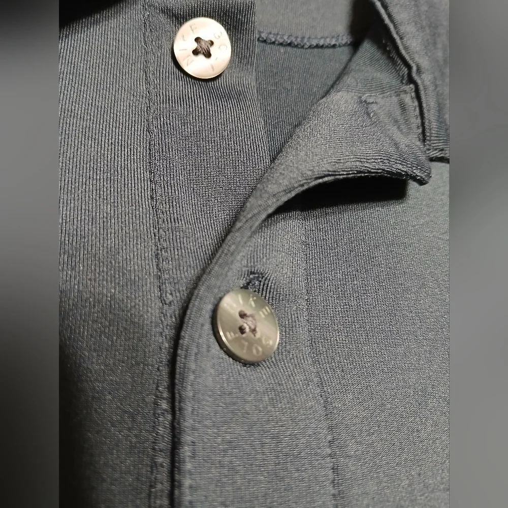 Nike‎ Men's Navy Polo Shirt with Striped Design